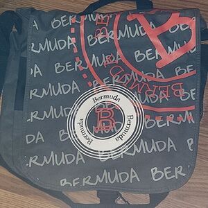 Bermuda  messenger bag